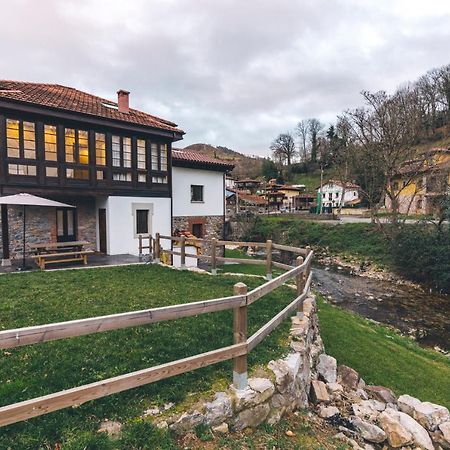 El Reinazu Villa Cangas de Onís Exterior photo